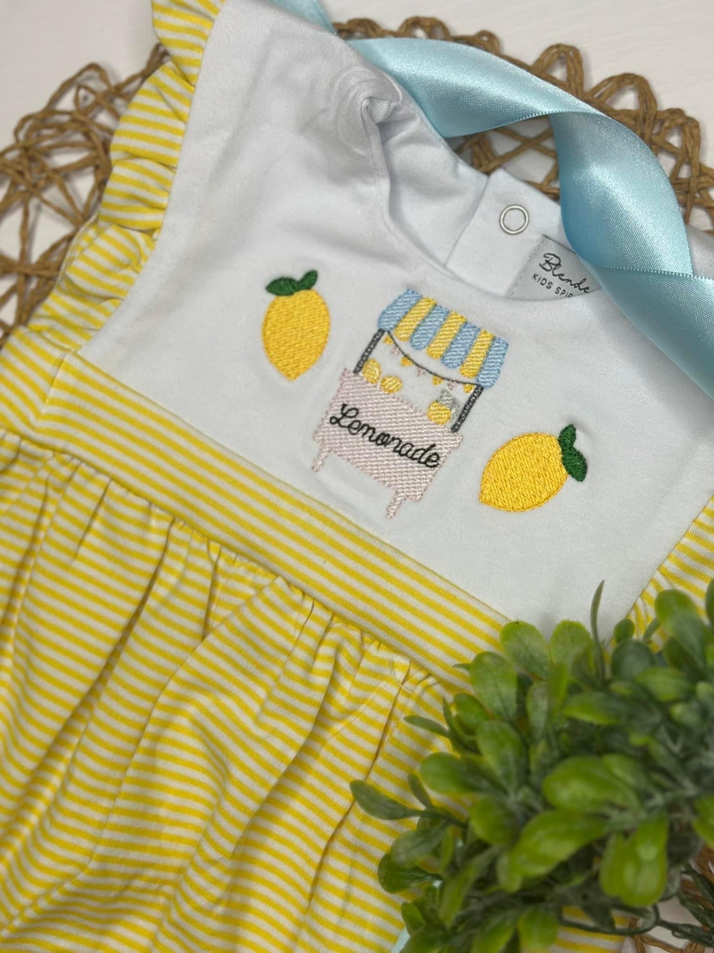 Lemonade Stand Bubble